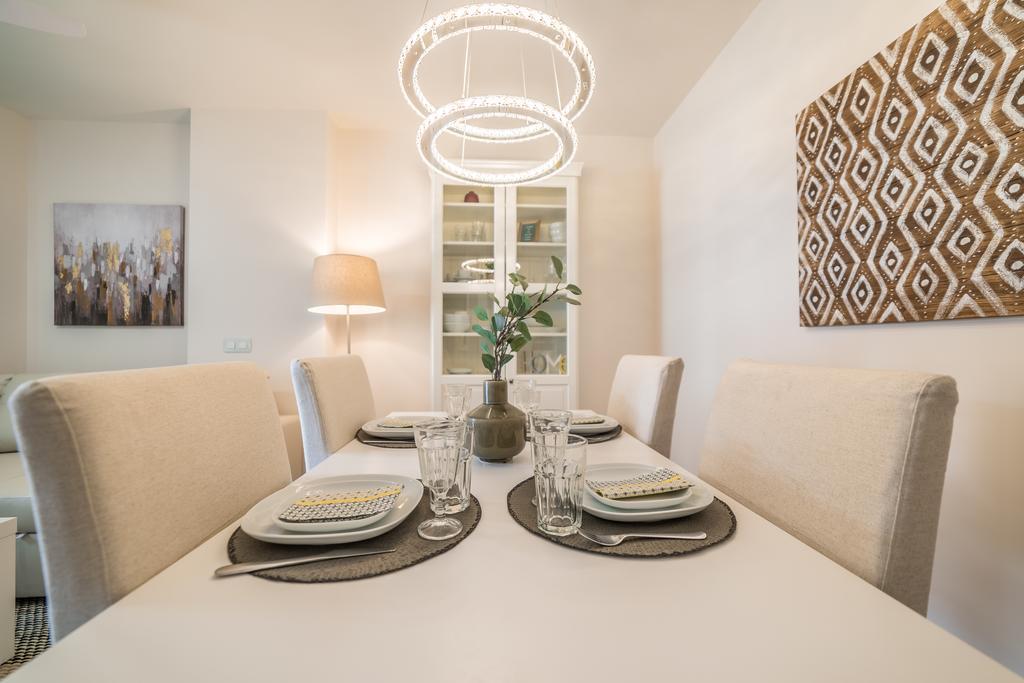 La Serna Premium Center Malaga Room photo